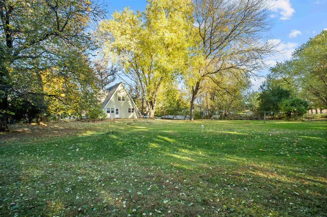 $367,500 | W8929 Homestake Acres, Beaver Dam, WI 53916