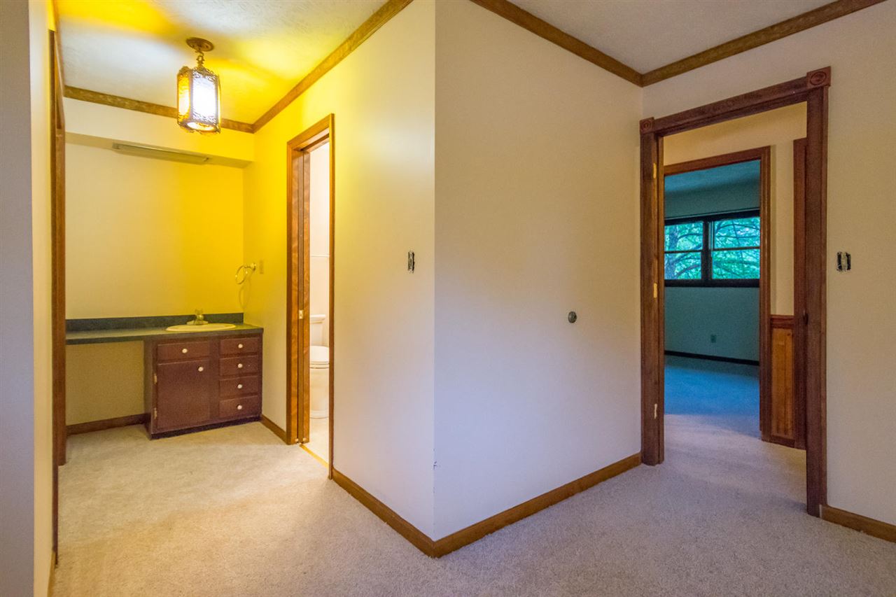 8199 South Ketcham Road Bloomington, IN 47403 - Photo 13 of 36