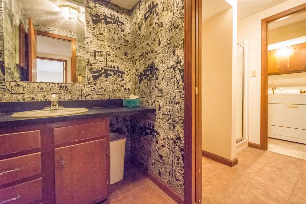 8199 South Ketcham Road Bloomington, IN 47403 - Photo 18 of 36