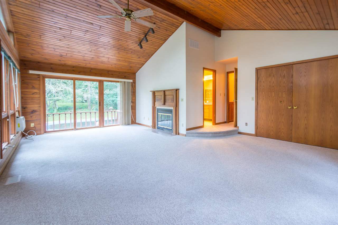 8199 South Ketcham Road Bloomington, IN 47403 - Photo 4 of 36
