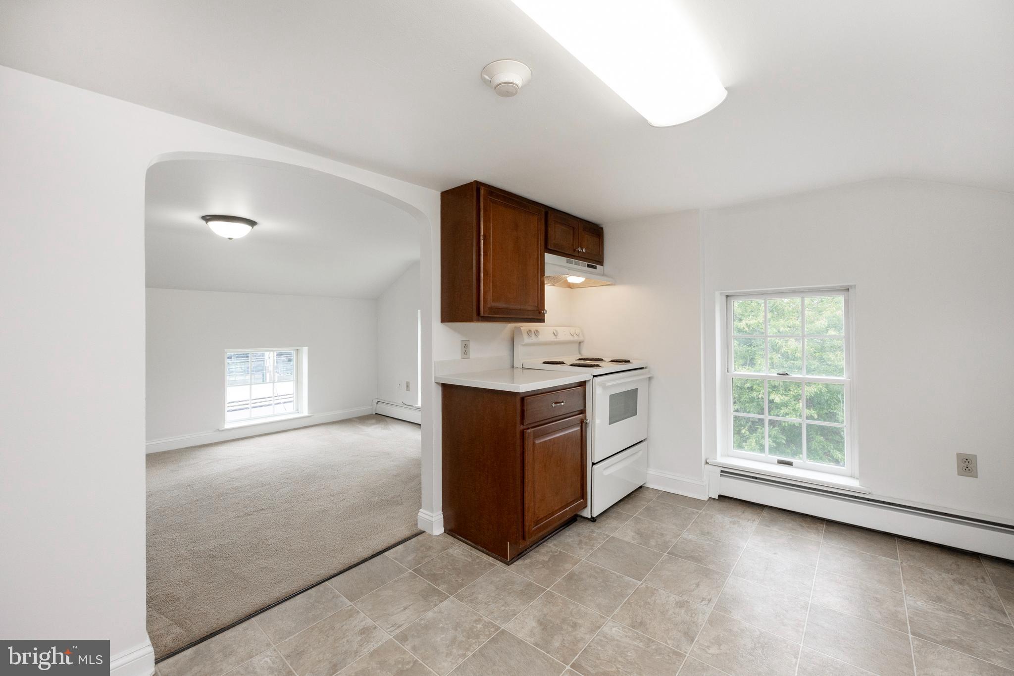 397 West Ridge Pike, Unit 3 Limerick, PA 19468 - Photo 8 of 39 Kitchen