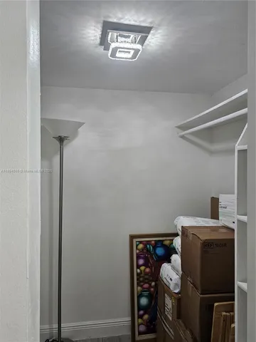 a view of utility room