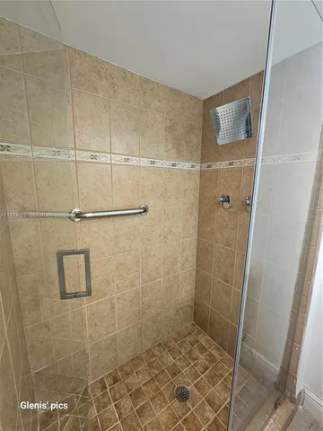 $1,900 | 20400 West Country Club Drive, Unit 301, Aventura, FL 33180