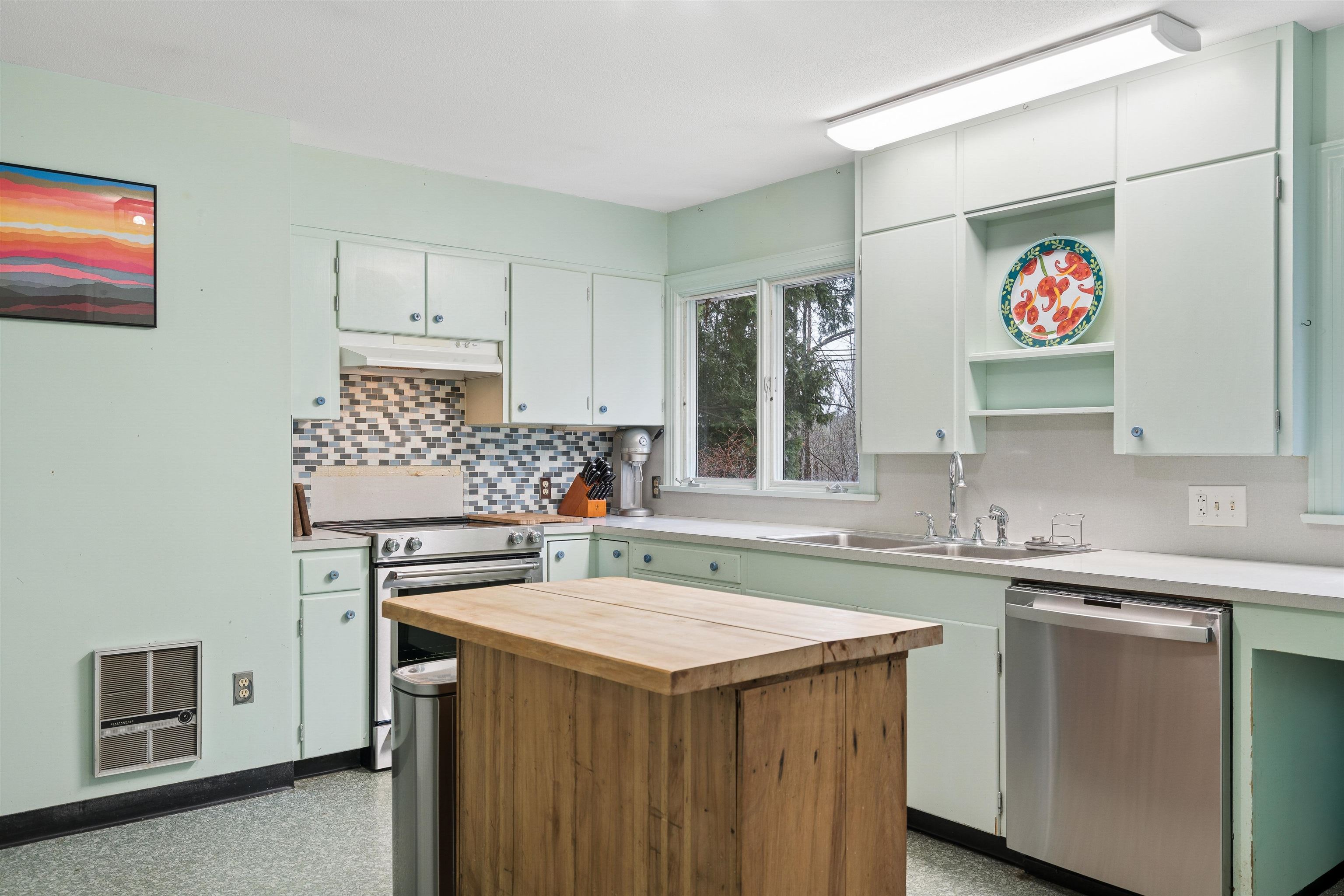 227 Garey Road Thetford, VT 05045 - Photo 12 of 46