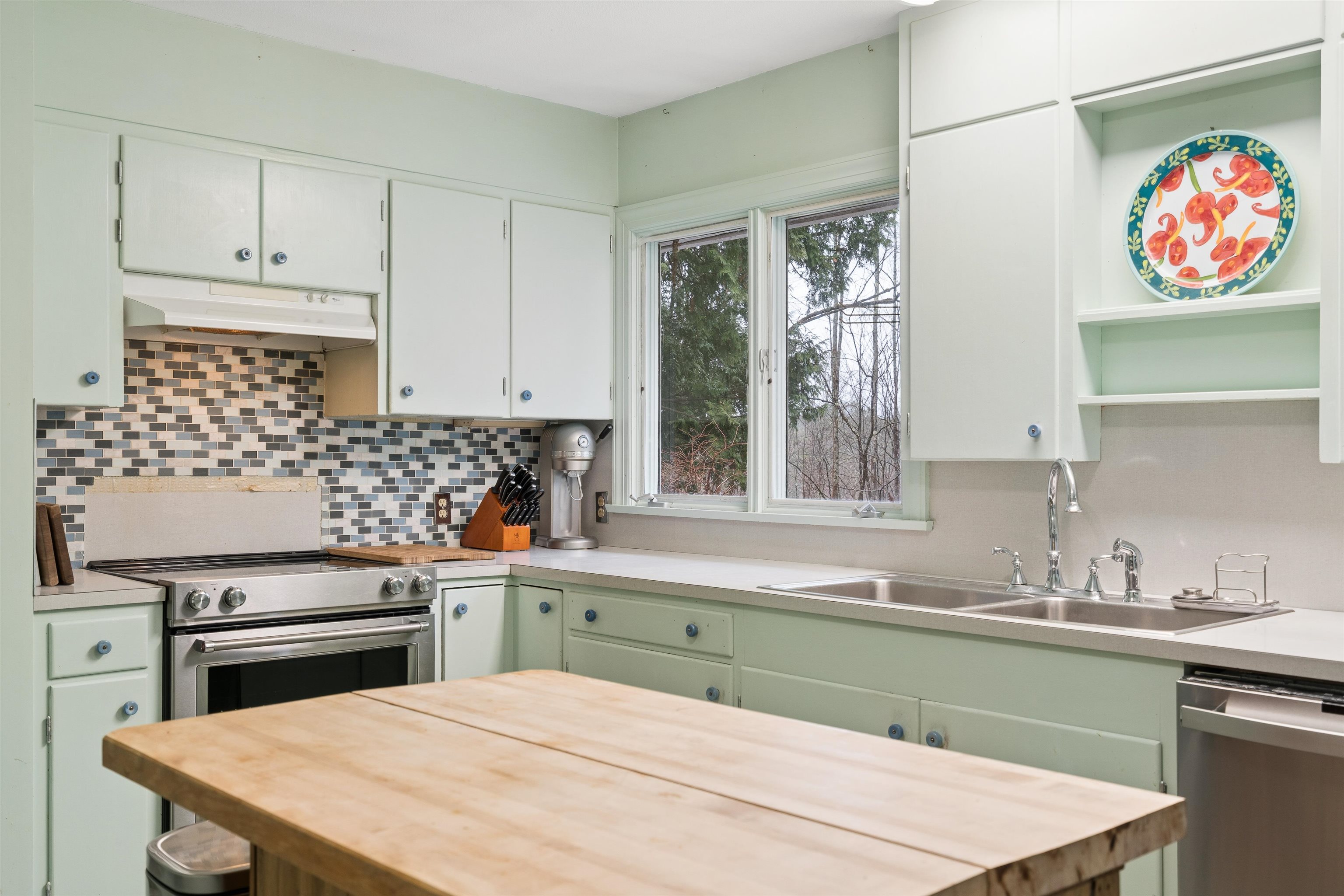 227 Garey Road Thetford, VT 05045 - Photo 13 of 46