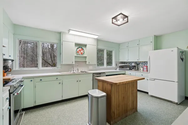 $510,000 | 227 Garey Road, Thetford, VT 05045