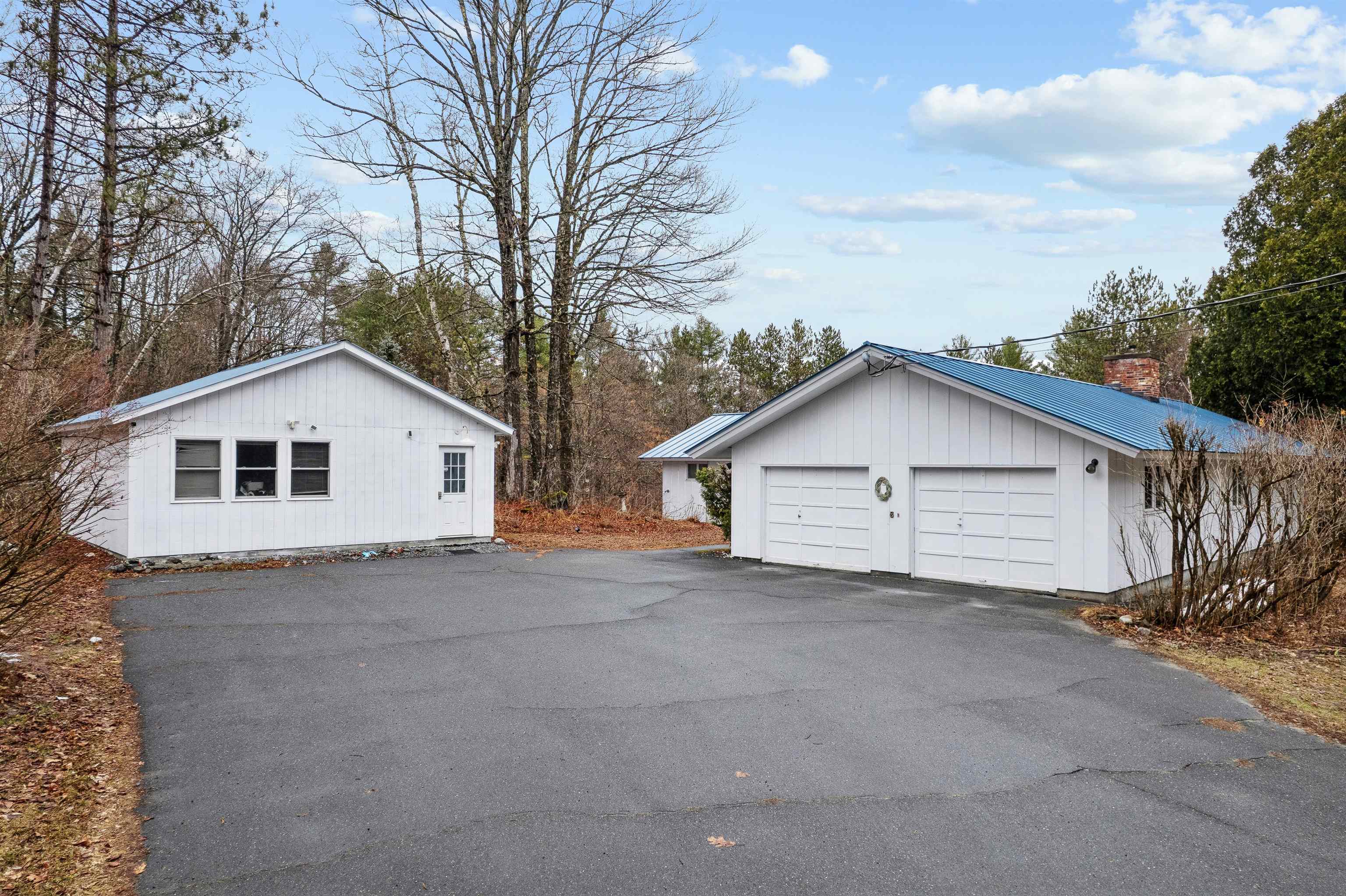 227 Garey Road Thetford, VT 05045 - Photo 4 of 46