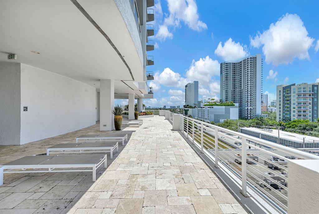 315 Northeast 3rd Avenue, Unit 1008 Fort Lauderdale, FL 33301 - Photo 41 of 52 a view of a living room and kitchen