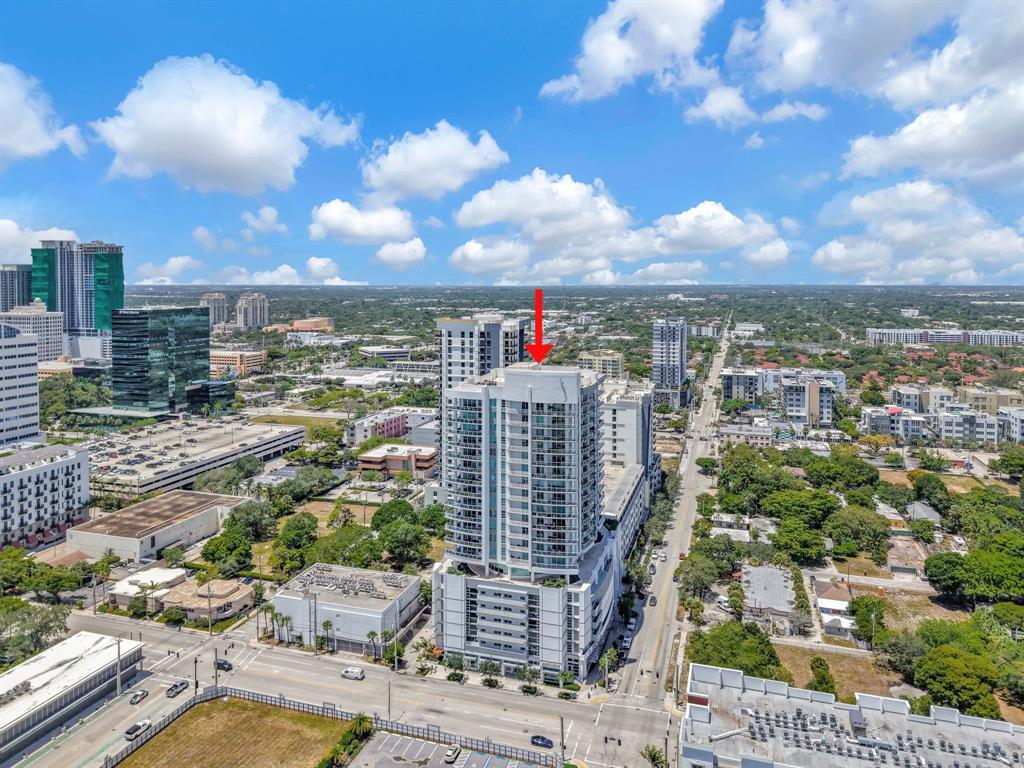 315 Northeast 3rd Avenue, Unit 1008 Fort Lauderdale, FL 33301 - Photo 48 of 52 a view of a city with tall buildings