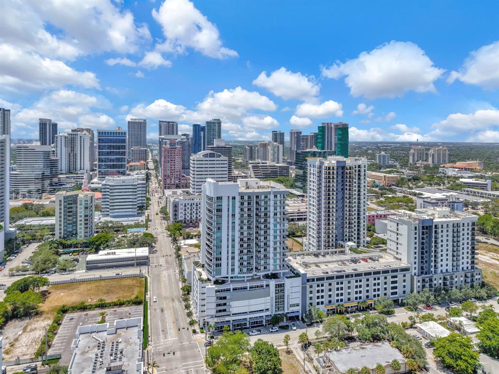 315 Northeast 3rd Avenue, Unit 1008 Fort Lauderdale, FL 33301 - Photo 50 of 52 a city view
