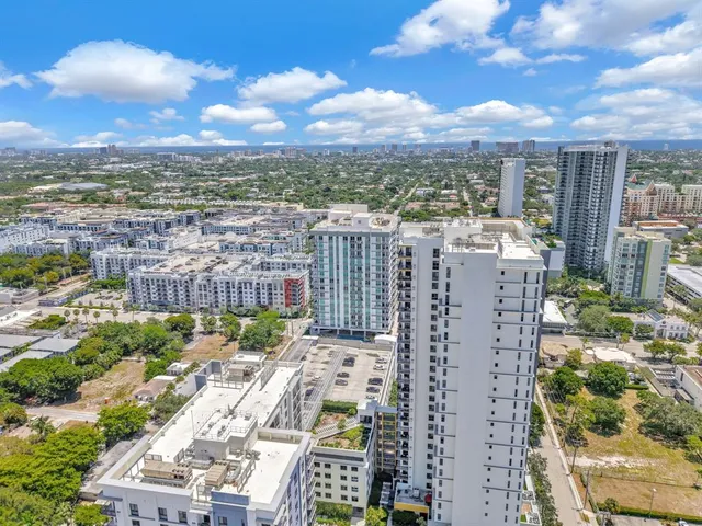 $455,000 | 315 Northeast 3rd Avenue, Unit 1008, Fort Lauderdale, FL 33301
