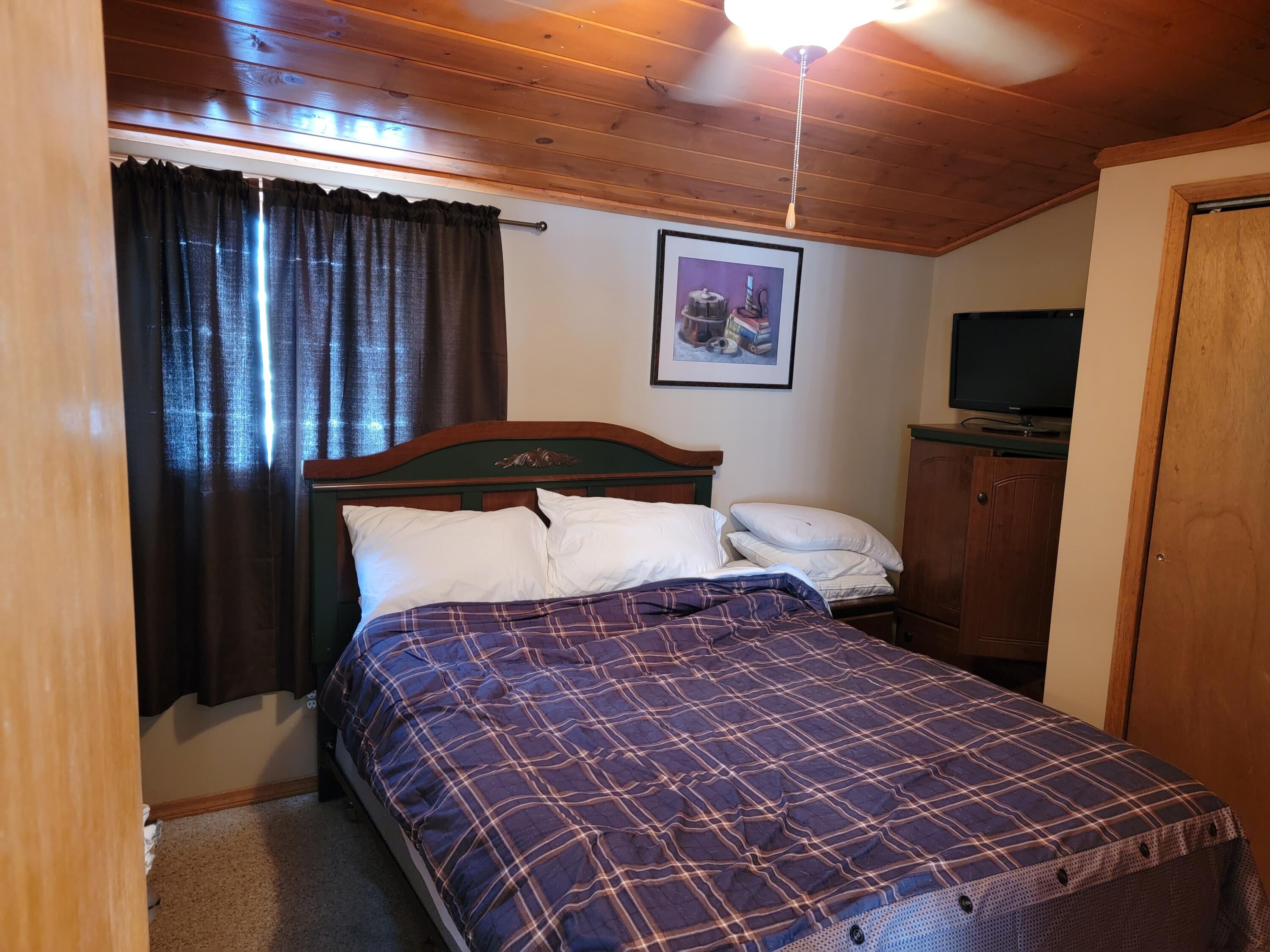 9549 Adams Road St. Helen, MI 48656 - Photo 14 of 26 Gallery Image 14