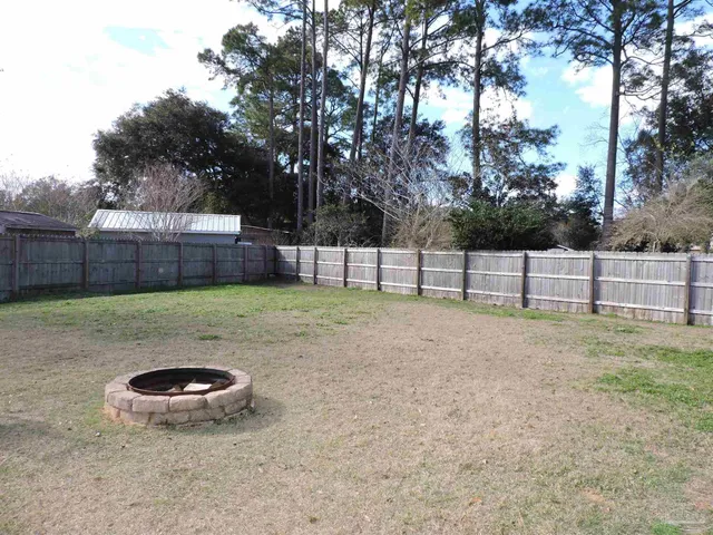 $1,950 | 435 Belle Chasse Drive, Pensacola, FL 32506