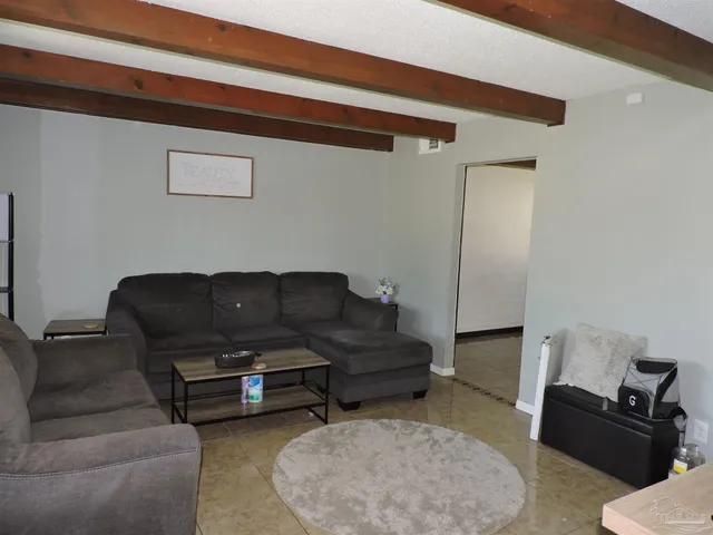 $1,950 | 435 Belle Chasse Drive, Pensacola, FL 32506