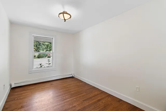 $2,400,000 | 176 Harbor Road, Friendship, ME 04547