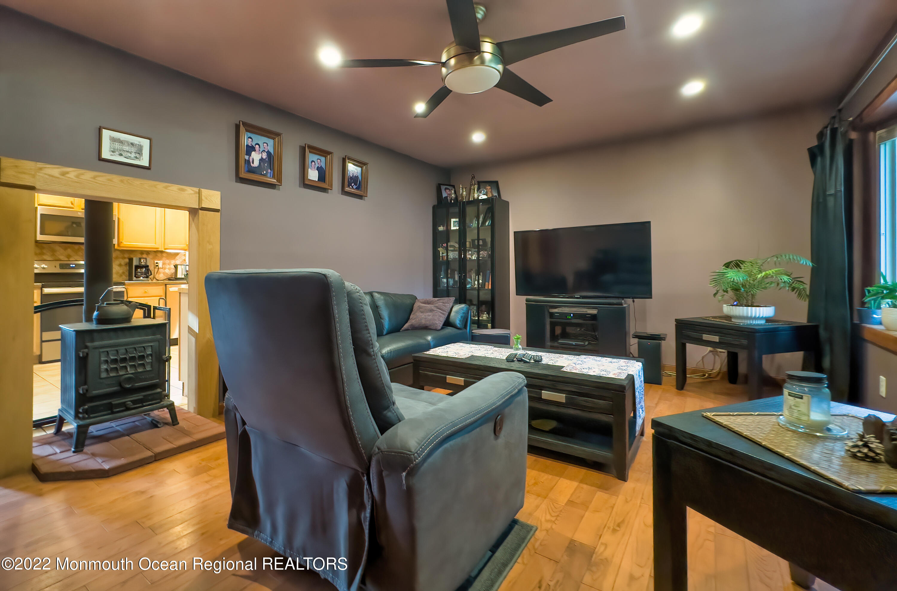678 Burke Road Jackson, NJ 08527 - Photo 8 of 22 2