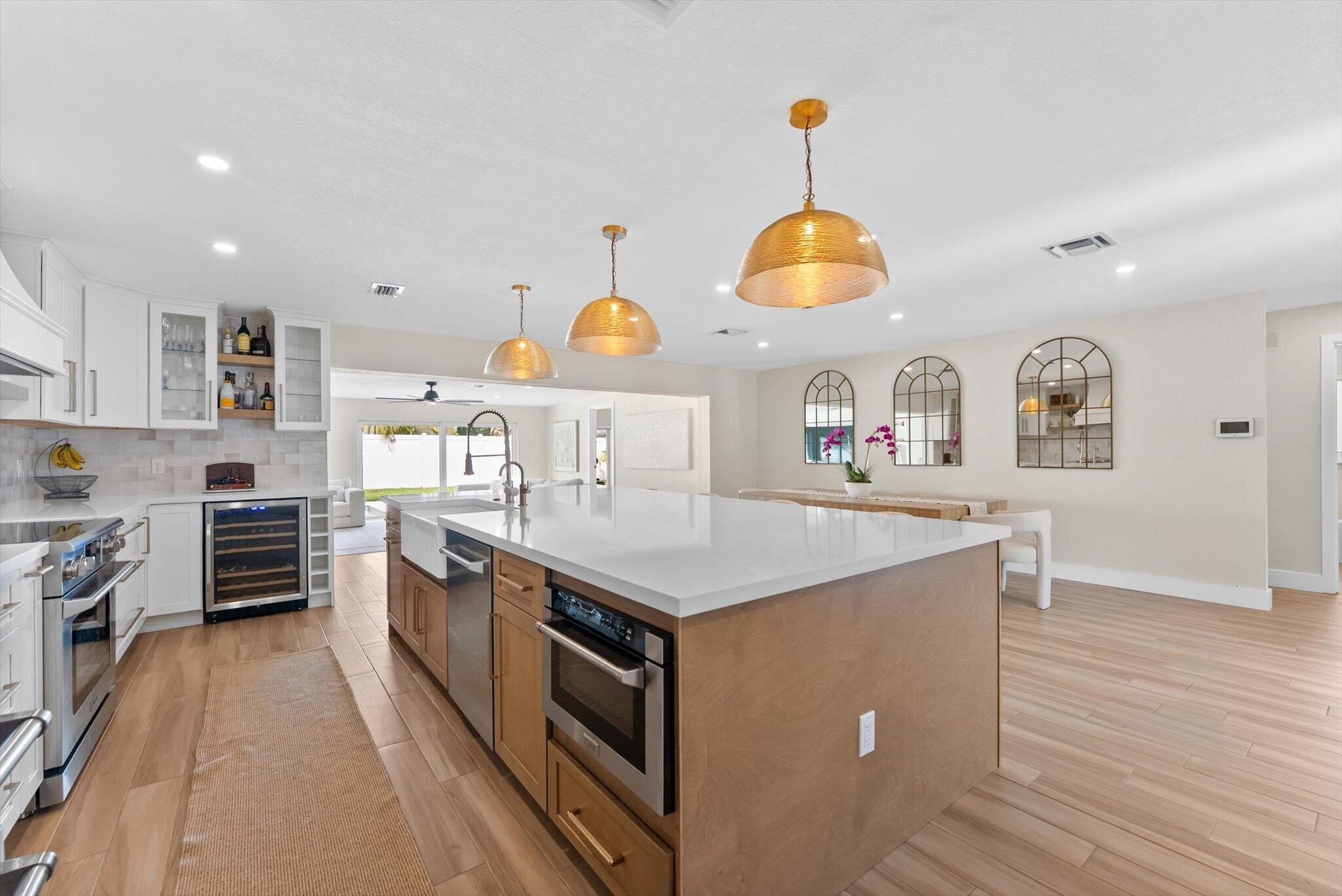 1289 Southwest 7th Street Boca Raton, FL 33486 - Photo 4 of 27 Kitchen