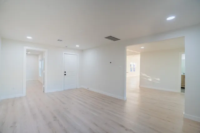 $2,650 | 1310 East 34th Street, Houston, TX 77022