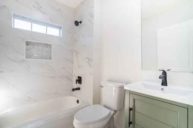 $2,650 | 1310 East 34th Street, Houston, TX 77022