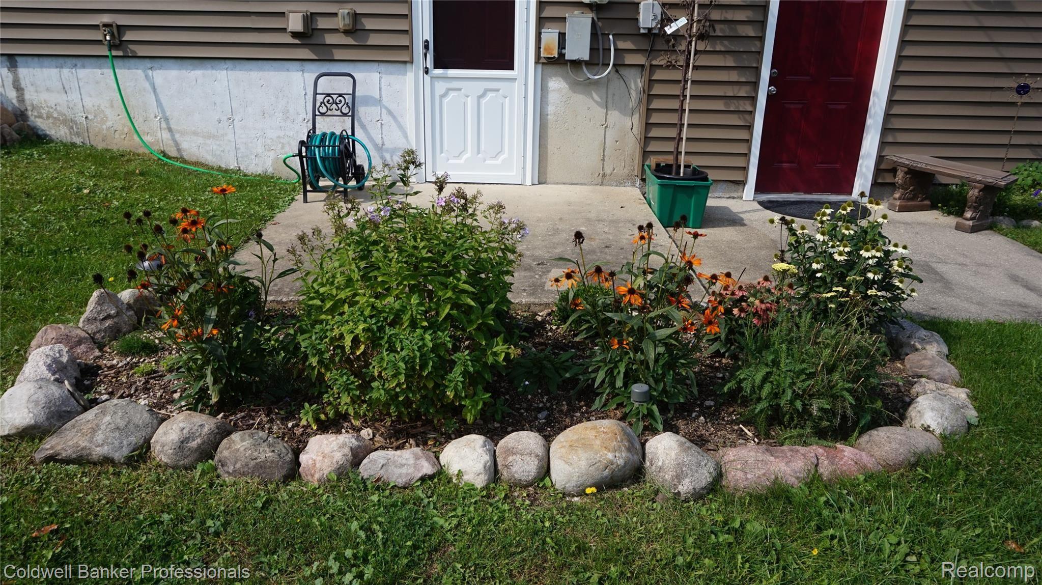8910 Fish Lake Road Holly, MI 48442 - Photo 9 of 42 DSC01433.JPG
