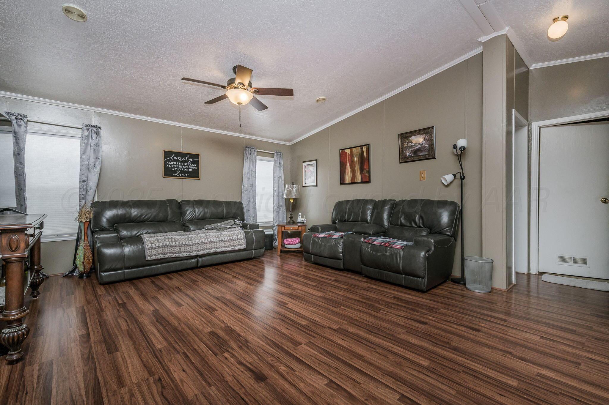 12306 Circle J Road Amarillo, TX 79118 - Photo 2 of 18 Living Room-2