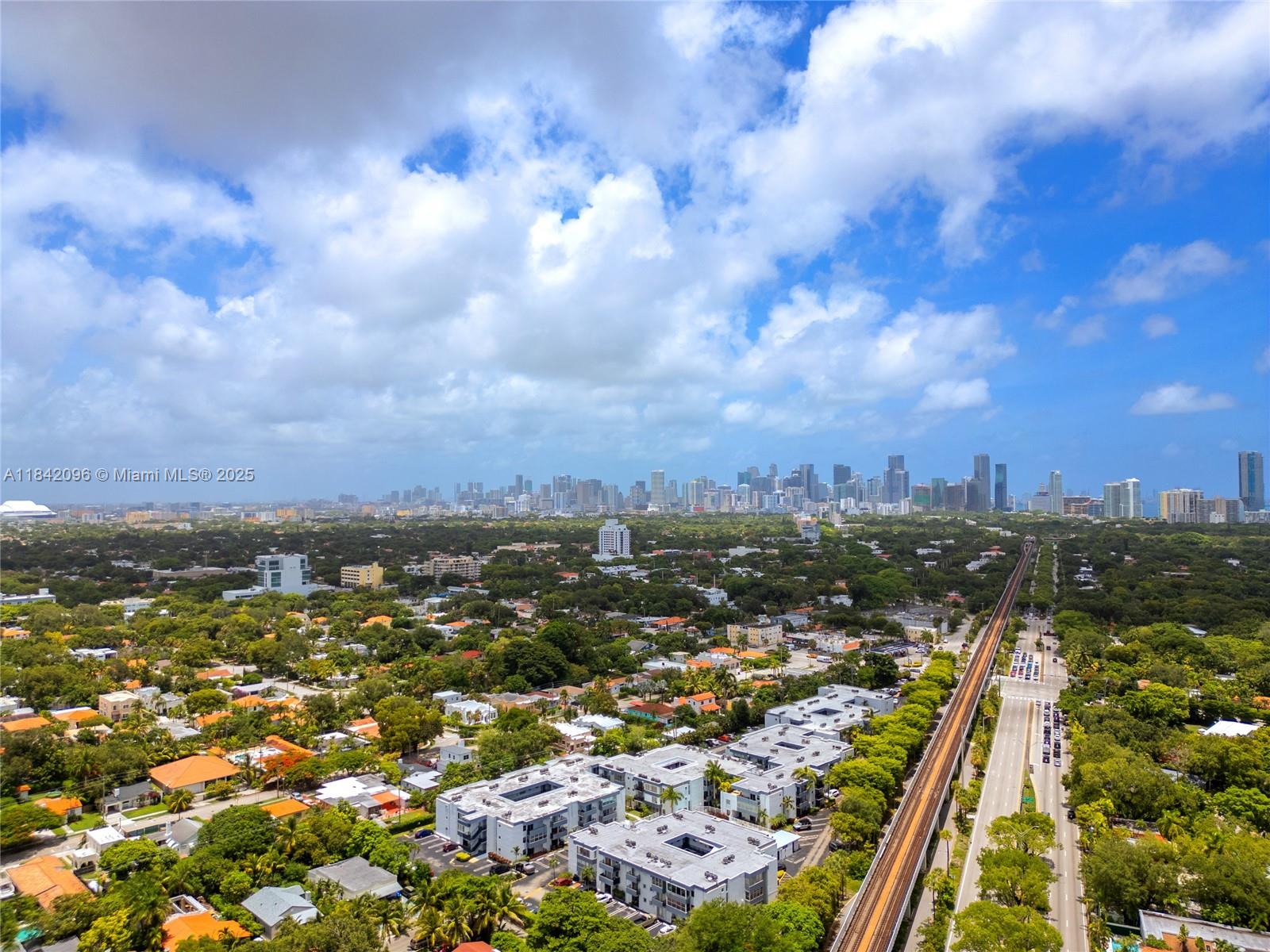 2465 Southwest 18th Avenue, Unit 3208 Miami, FL 33133 - Photo 11 of 12