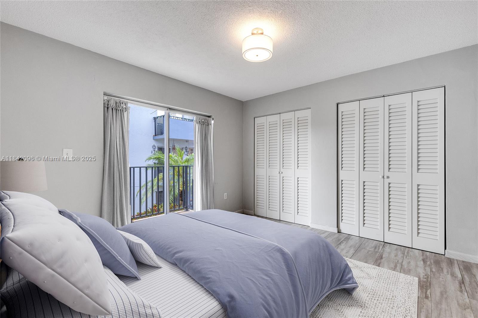 2465 Southwest 18th Avenue, Unit 3208 Miami, FL 33133 - Photo 2 of 12