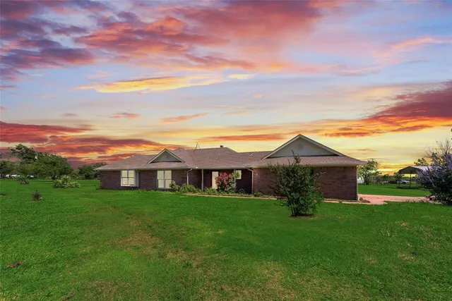 $399,990 | 4842 Farm To Market Road 2727, Kaufman, TX 75142