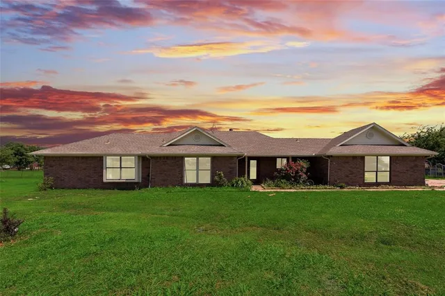 $399,990 | 4842 Farm To Market Road 2727, Kaufman, TX 75142