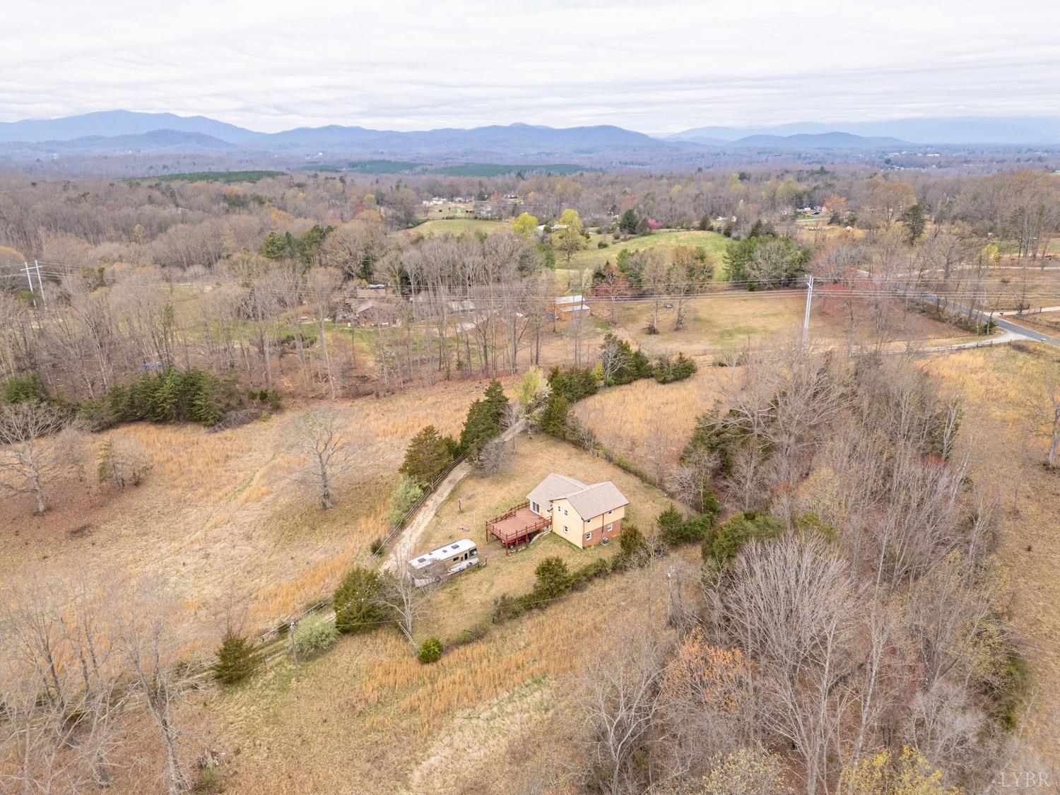 182 Buffalo Ridge Road Amherst, VA 24521 - Photo 43 of 57 a view of a city with mountain