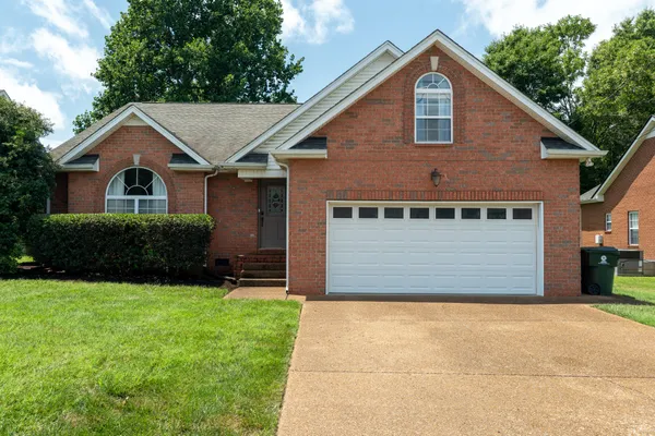 $449,990 | 233 Lone Oak Drive, White House, TN 37188