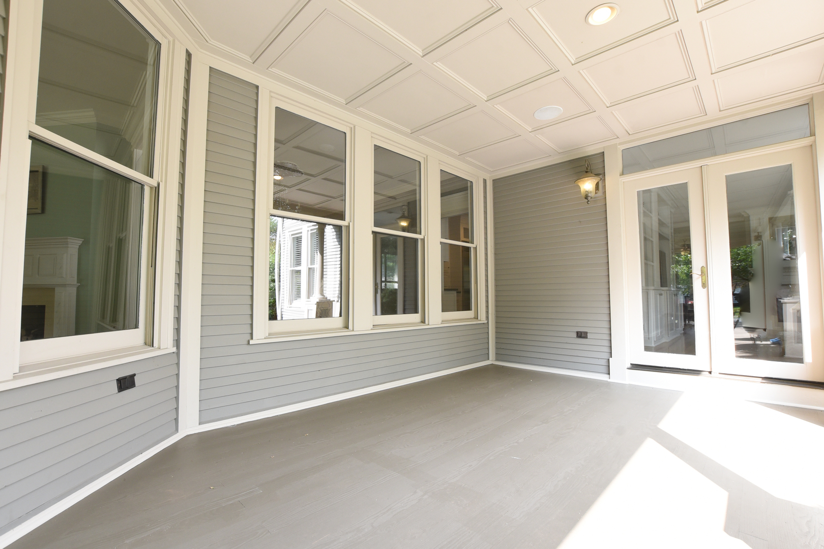 300 North Delaplaine Road Riverside, IL 60546 - Photo 4 of 50 a view of an empty room with a window