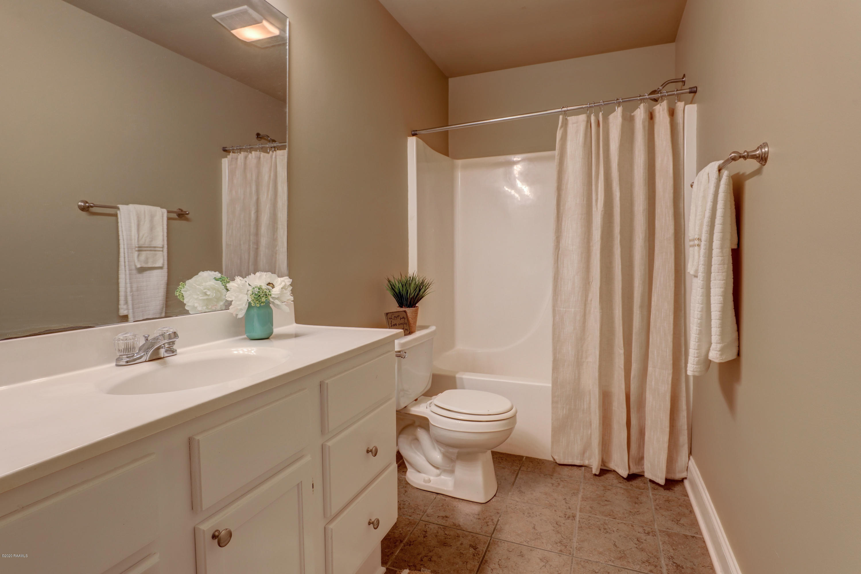 209 Rural Street Lafayette, LA 70508 - Photo 18 of 22 209 Rural -17