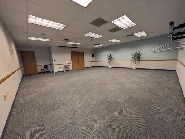 $600 | 19 McQuiston Drive, Jackson Center, PA 16133