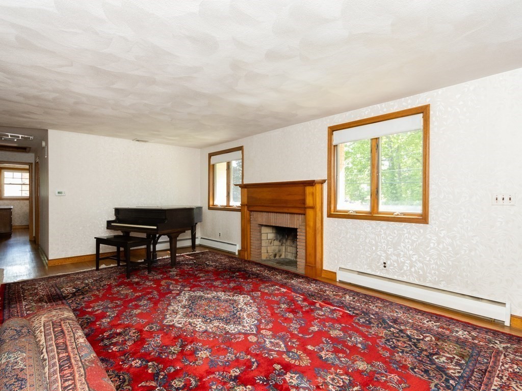15 Harrow Road Norwood, MA 02062 - Photo 3 of 35 Gallery Image 3