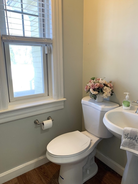 25 Clark Street Worcester, MA 01606 - Photo 12 of 41