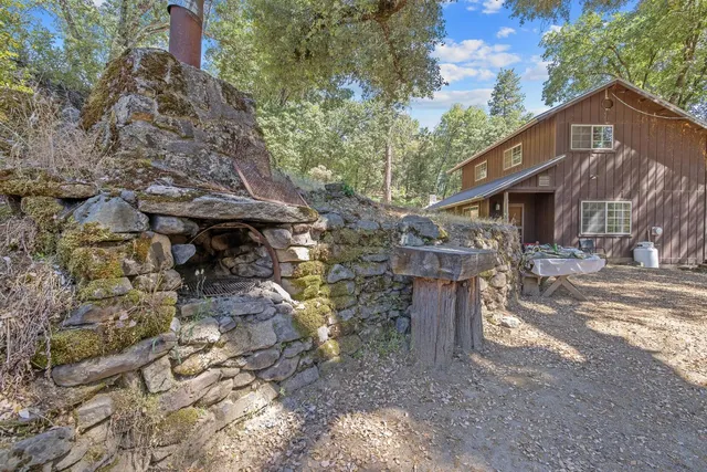 $479,900 | 48675 Todd Eymann Road, Miramonte, CA 93641