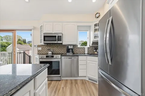 $899,000 | 29 Acme Avenue, Bethpage, NY 11714