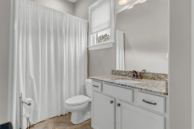 $642,901 | 615 Glenshee Drive, Rossville, TN 38066