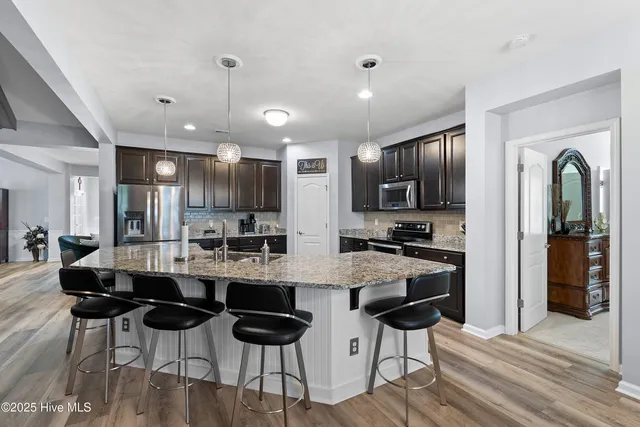 $525,000 | 2152 Stonecrest Drive Northwest, Calabash, NC 28467