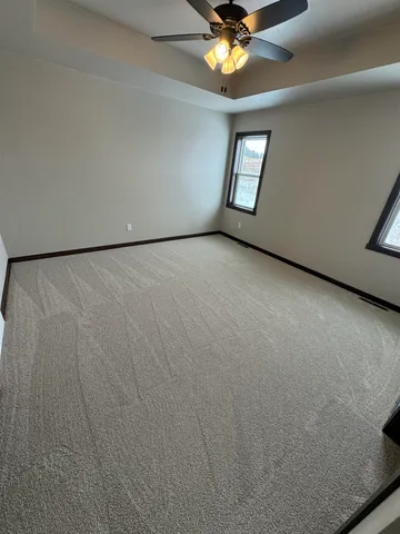 $404,900 | 1235 Putnam Drive, Pulaski, WI 54162