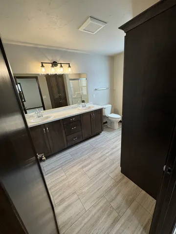 $404,900 | 1235 Putnam Drive, Pulaski, WI 54162