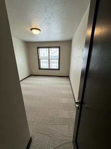 $404,900 | 1235 Putnam Drive, Pulaski, WI 54162