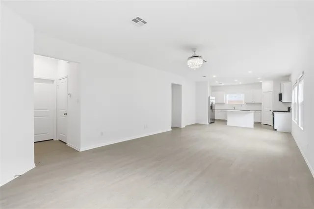 $2,295 | 1404 Roaming Oak Bend, Georgetown, TX 78628