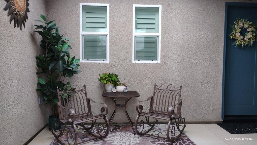 965 Beaver Pond Loop Madera, CA 93636 - Photo 3 of 5 a dining room with furniture and a potted plant
