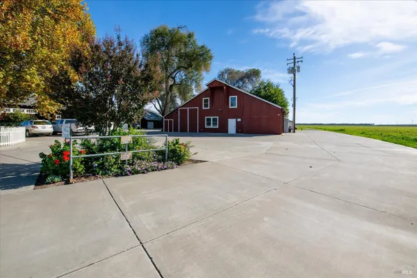 $5,200,000 | 5430 Putah Creek Road, Winters, CA 95694
