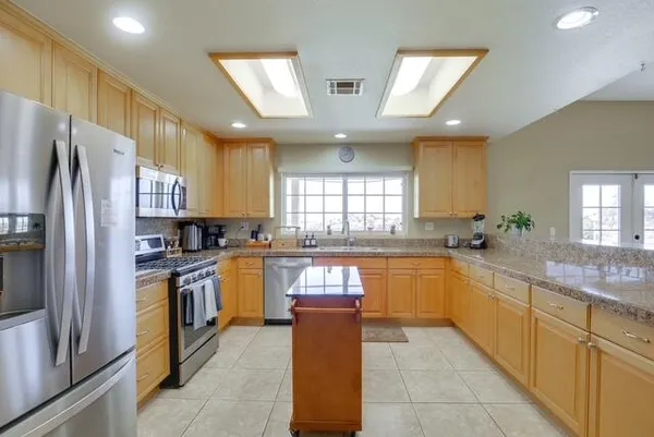 $5,000 | 14997 McCarger Road, Desert Hot Springs, CA 92240