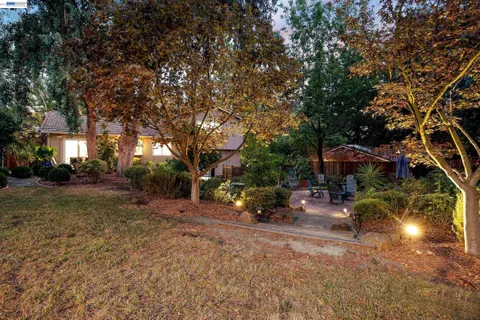 $1,690,000 | 2240 Tahiti Drive, San Ramon, CA 94583