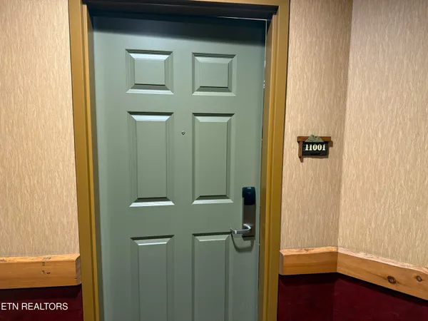 $279,000 | 1424 Old Knoxville Highway, Unit 11001, Sevierville, TN 37876