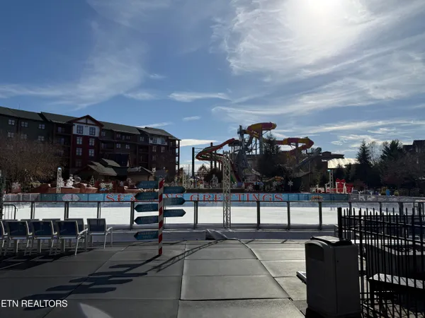 $279,000 | 1424 Old Knoxville Highway, Unit 11001, Sevierville, TN 37876